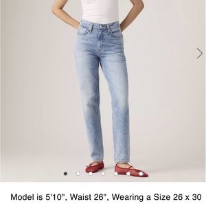 Levi’s 80s mom jeans